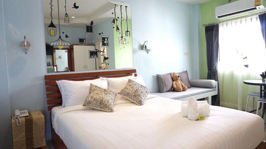 Naka Dream Hotel HHQ Zimmer foto